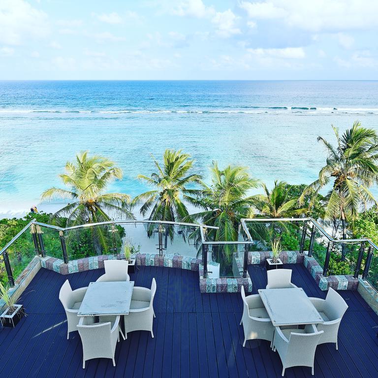Airport Comfort Inn Premium Hulhumale Exteriör bild