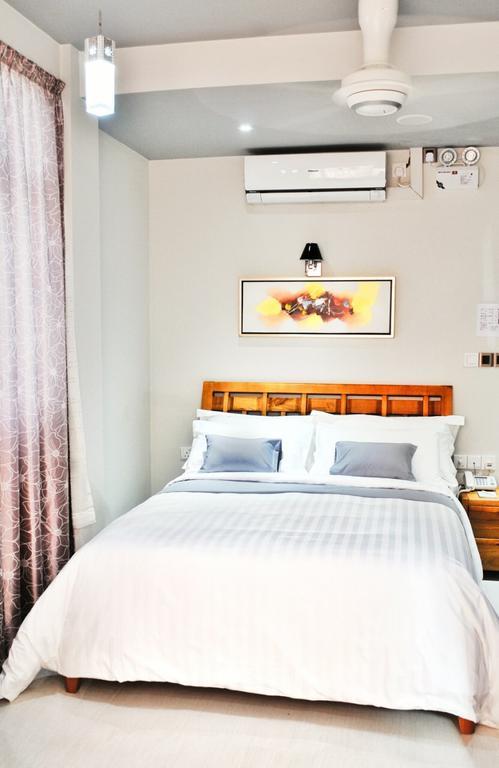 Airport Comfort Inn Premium Hulhumale Exteriör bild